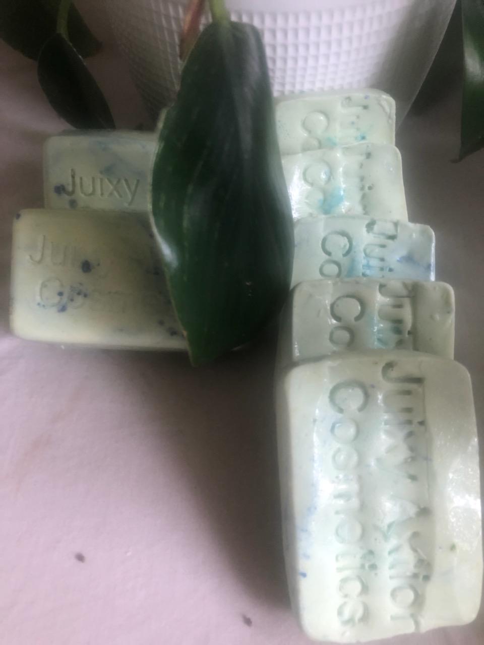 MEN ISSY BLUE OAT SOAP